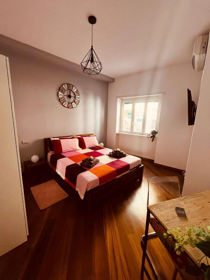 ローマA Casa Di Dado E Bennyアパートメント エクステリア 写真